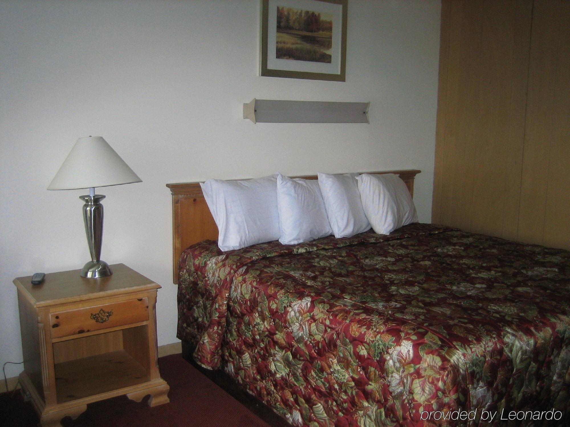 Blue Sky Inn Glens Falls-Saratoga-Lake George Extérieur photo