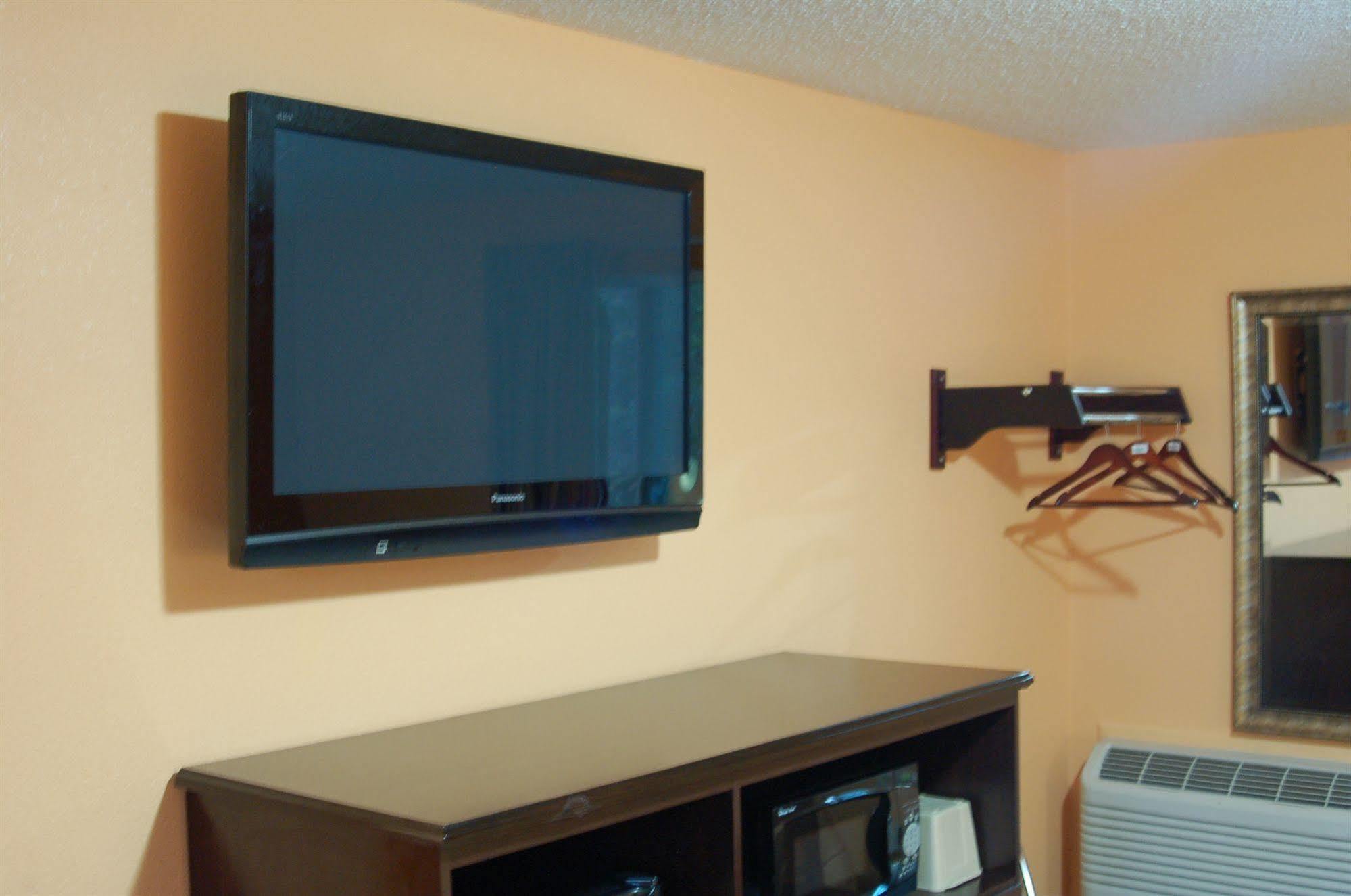 Blue Sky Inn Glens Falls-Saratoga-Lake George Extérieur photo